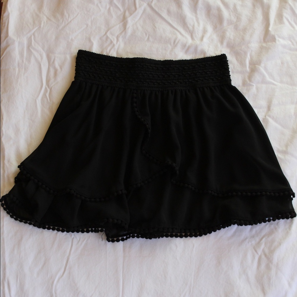 AMERICAN RAG Cie Black Skirt